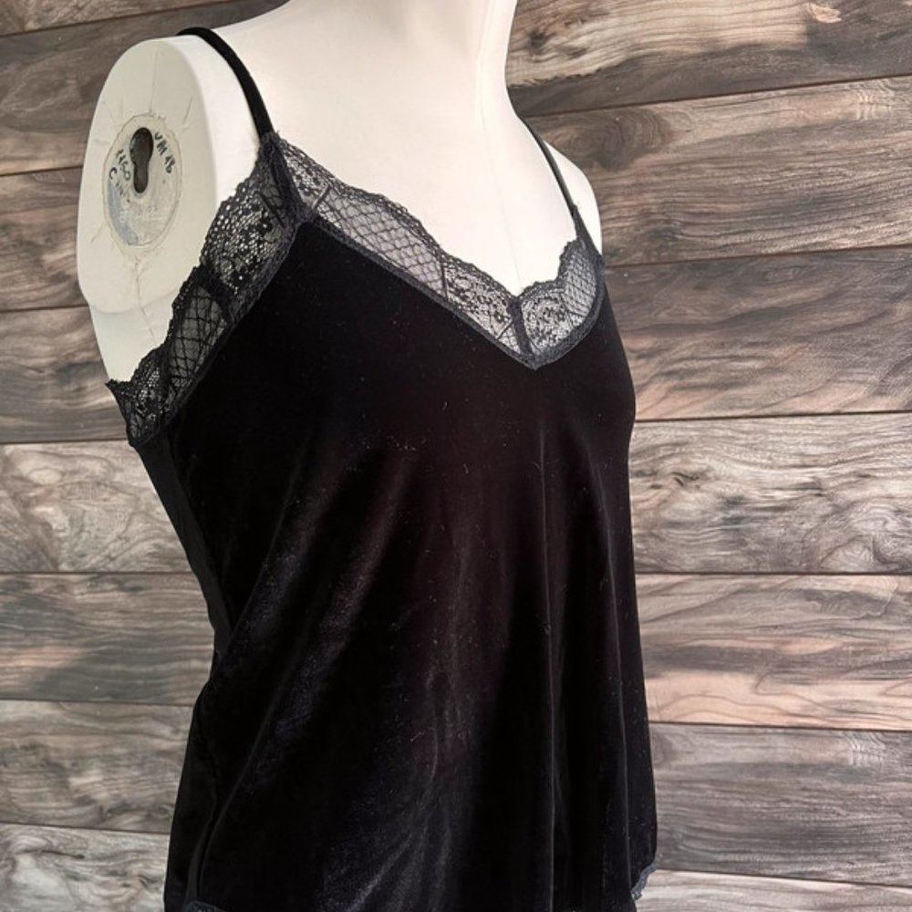 Velvet & Lace style tank